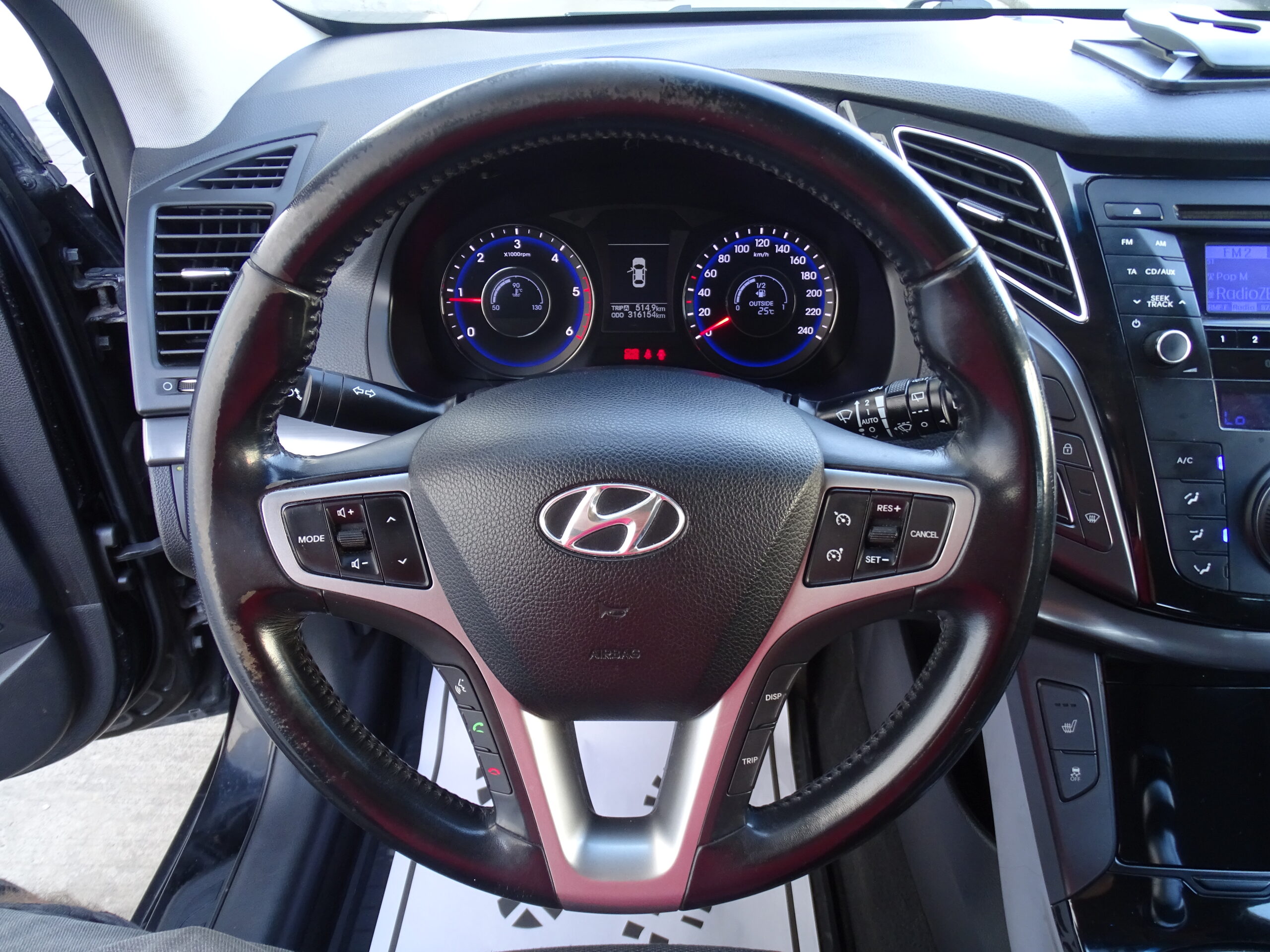 Hyundai (4)