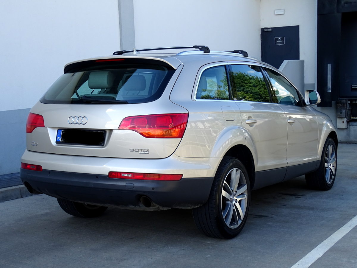 Audi q7 (18)