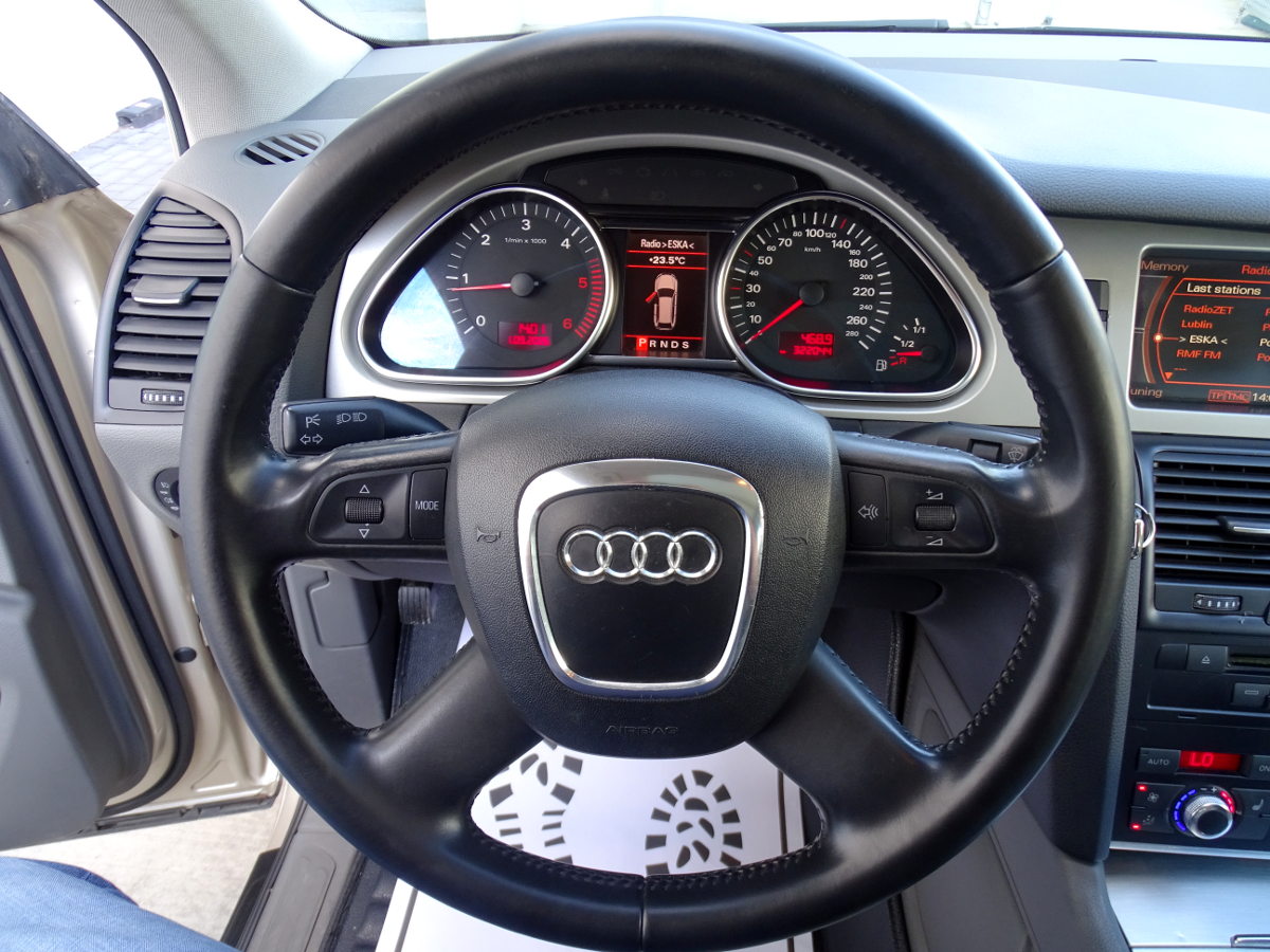 Audi q7 (4)