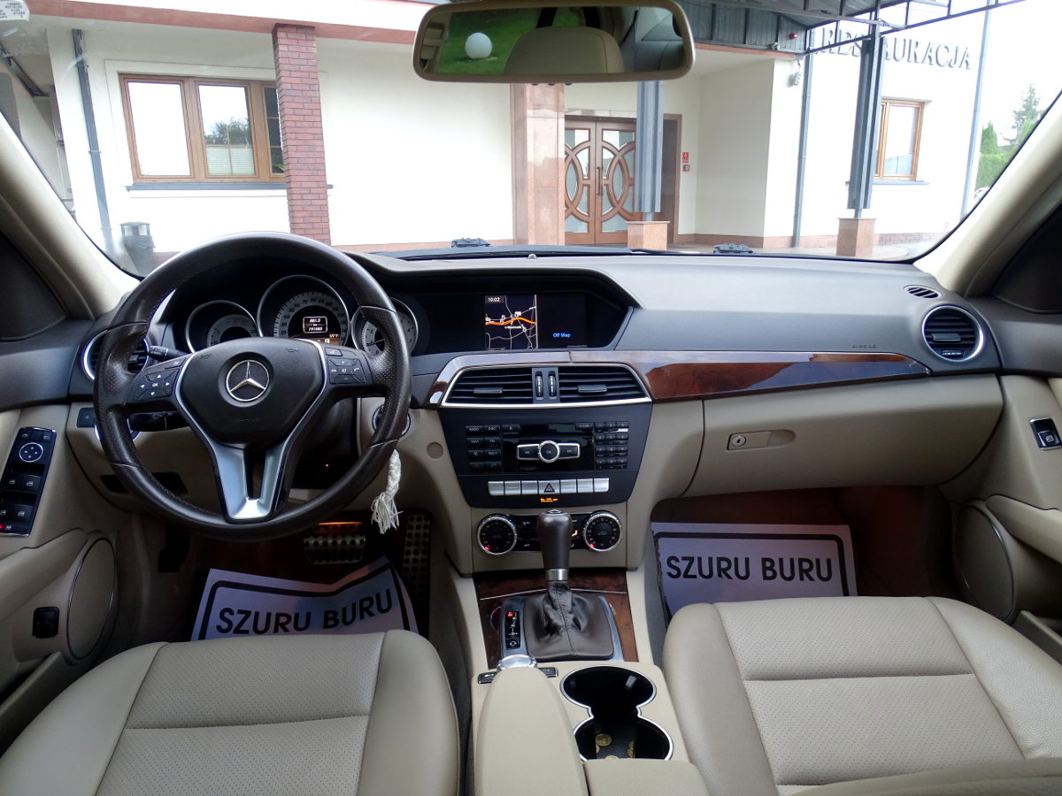 Mercedes (16)