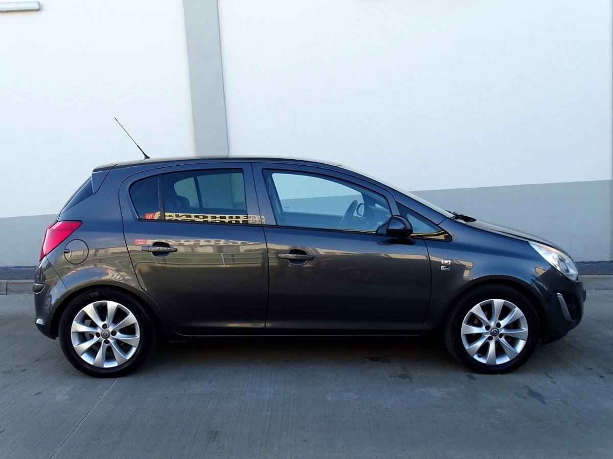 Corsa (12)